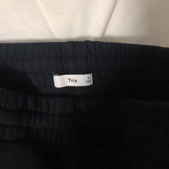 Aritzia TNA The Iconic Sweatpant - Picture 2 of 3